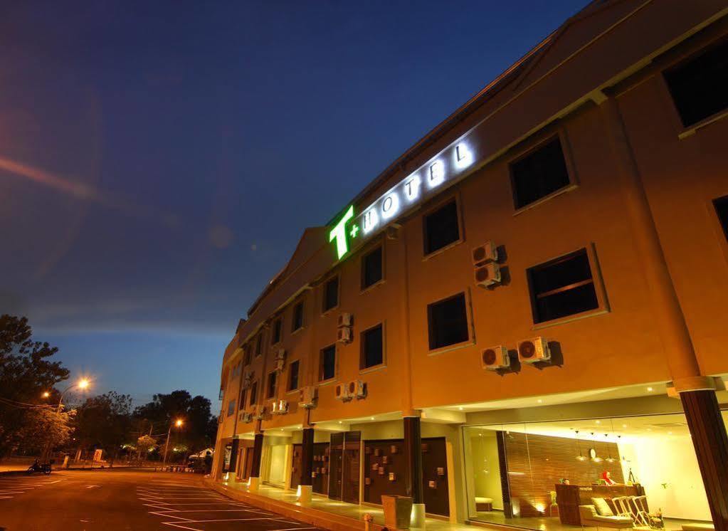 T+ Hotel Sungai Petani Bagian luar foto